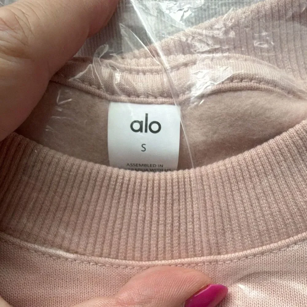 ALO Yoga new tags
